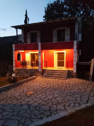 Red Villa