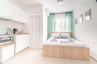 Renovated Studio near Downtown