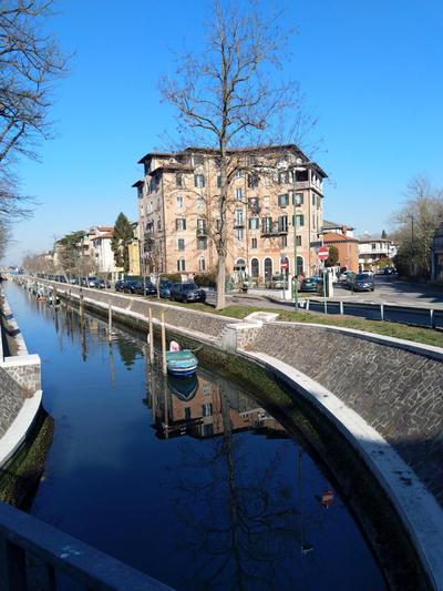 mini loft Lido with own sunny & private garden