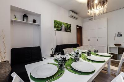 StayEasy Fara12 - Central Station & downtown walking distance