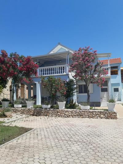 Villa Pera Apartment Gross
