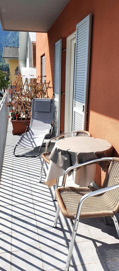 Zweizimmer-Wohnung mit Parkgarage