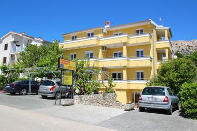 Apartments with parking space Baska, Krk - 18716