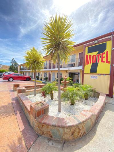 Motel 7 - Near Six Flags, Vallejo - Napa Valley