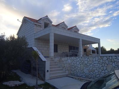 Family friendly house with a swimming pool Povlja, Brac - 18902