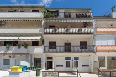 Apartments with a parking space Vrsar, Porec - 18912