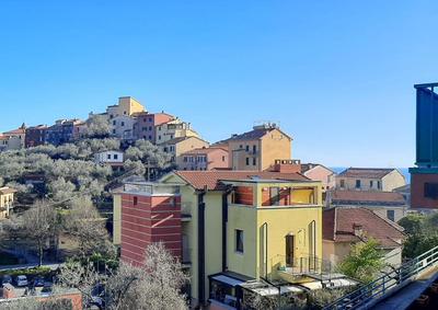 Dagli ulivi al mare