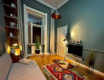 Lovely Vintage Budapest Studio