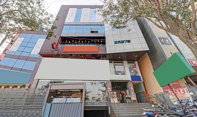 Treebo Krishnam Boutique
