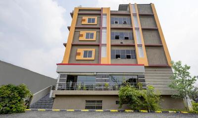 FabHotel Galaxy Shamshabed