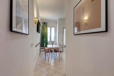 Zalinda Apartment by Mamo Florence