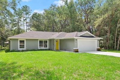 Pet-friendly, Heated Pool, Close to Everything 3 Bedroom Home