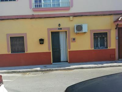 Cerca de Sevilla, aeródromo, bosque suspendido"Ideal Familia"Puerta 34B