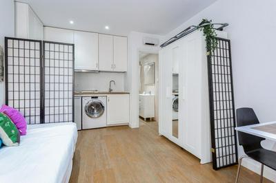 ApartEasy - Goya Ground Floor Studio