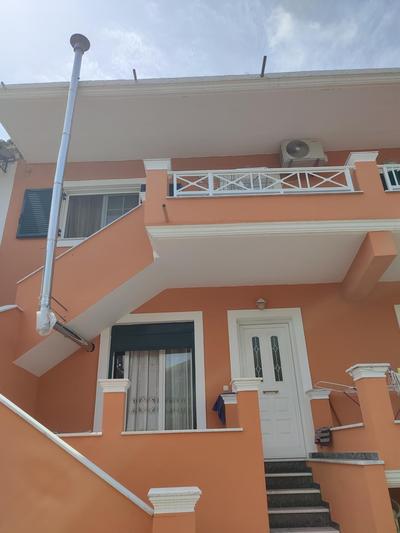 Bados House