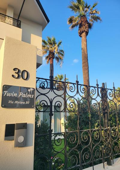 Twin Palms beach villa