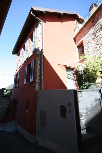 Casa Rossa - byMyHomeinComo