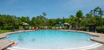 Spacious 4 Bed Home near Orlando Gated Pool Access