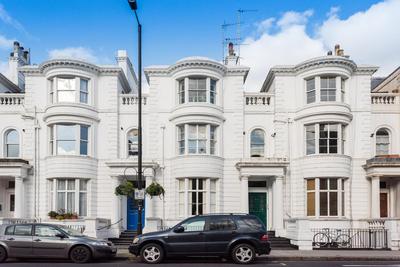 Paddington/Lancaster Gate Luxury Apartment by Hyde Park