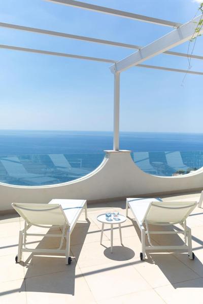 AMORE RENTALS - Casa Blue Star