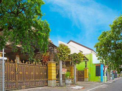 OYO LIFE 91551 Gwen Syariah Homestay