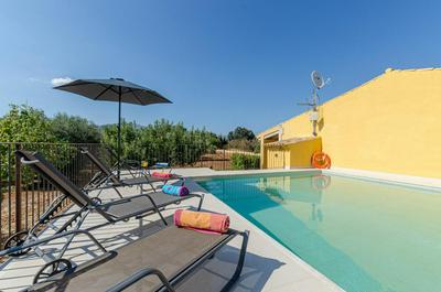 YourHouse Son Serra de Buger, quiet villa with private pool