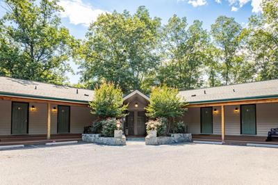 Halesford Harbour Resort - Smith Mountain Lake