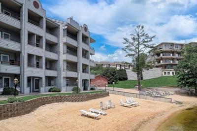 WFC II Lake Access - Family or Romance - Location!
