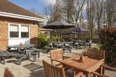 Premier Inn Guildford North - A3