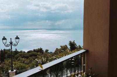 Panphilia: Holiday Apartment