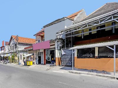 Hotel O Reva Residence Syariah