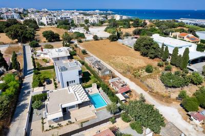 Cypress View Boutique Villa