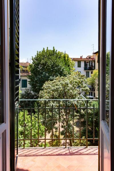 Comfy Apartment Near Fortezza Da Basso