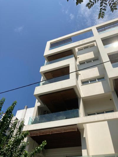 Bright Luxury Center, Free Private Parking