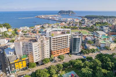 Hotel bridge Seogwipo