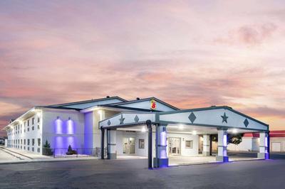 Super 8 by Wyndham Amarillo Central TX