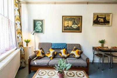 1 Bedroom House With an Edge in King Cross photo 5