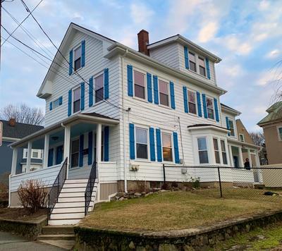Bright 2 Br, Pets Welcome, Steps to Lake, Restaurants and Train