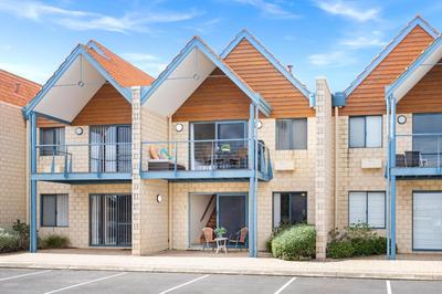 All Decked Out, Geographe Marina