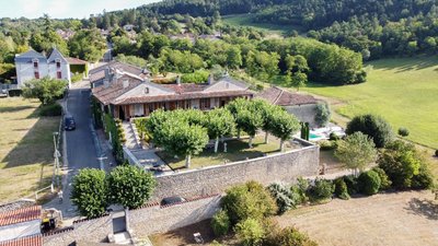 Clos de Mont July, architecture XVIIIe au cœur de la nature