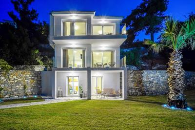 Kefi Luxury Villas
