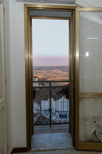 La casa di zia Imma nel dirupo