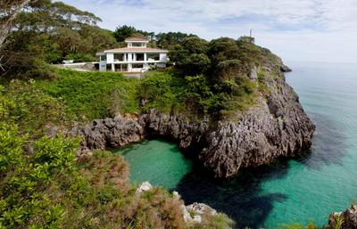 Wishome- Villa privada de ensueño sobre el mar con piscina climatizada