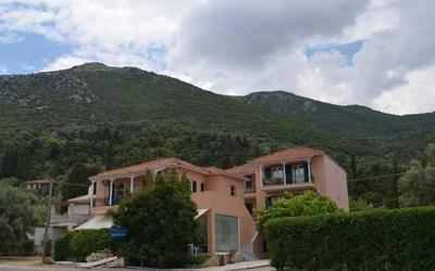 Odysseia Apartments
