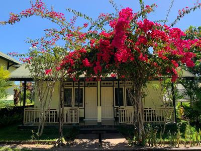 Lembah Rinjani Villa & Resto Syariah by ecommerceloka