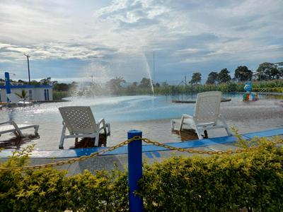 aparta hotel turístico a 2 km parque del café