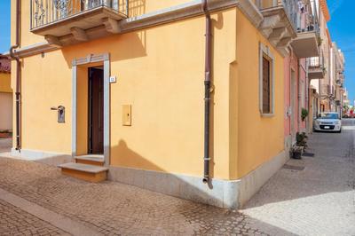 Clara's House