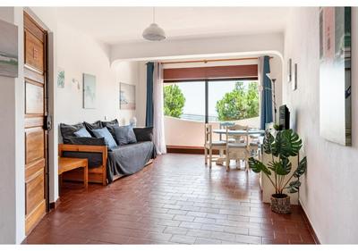 Adorable flat with balcony