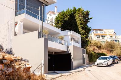 City View Apartment With Amazing Veranda