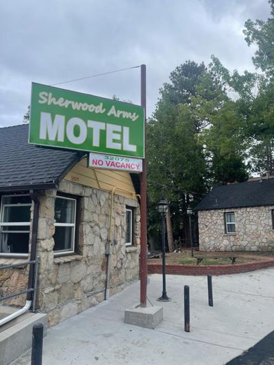 Sherwood Arms Motel